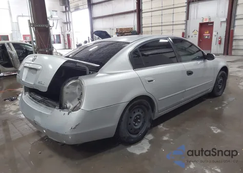 2005 Nissan Altima 2.5 S from USA, damaged, VIN 1N4AL11D35C196515